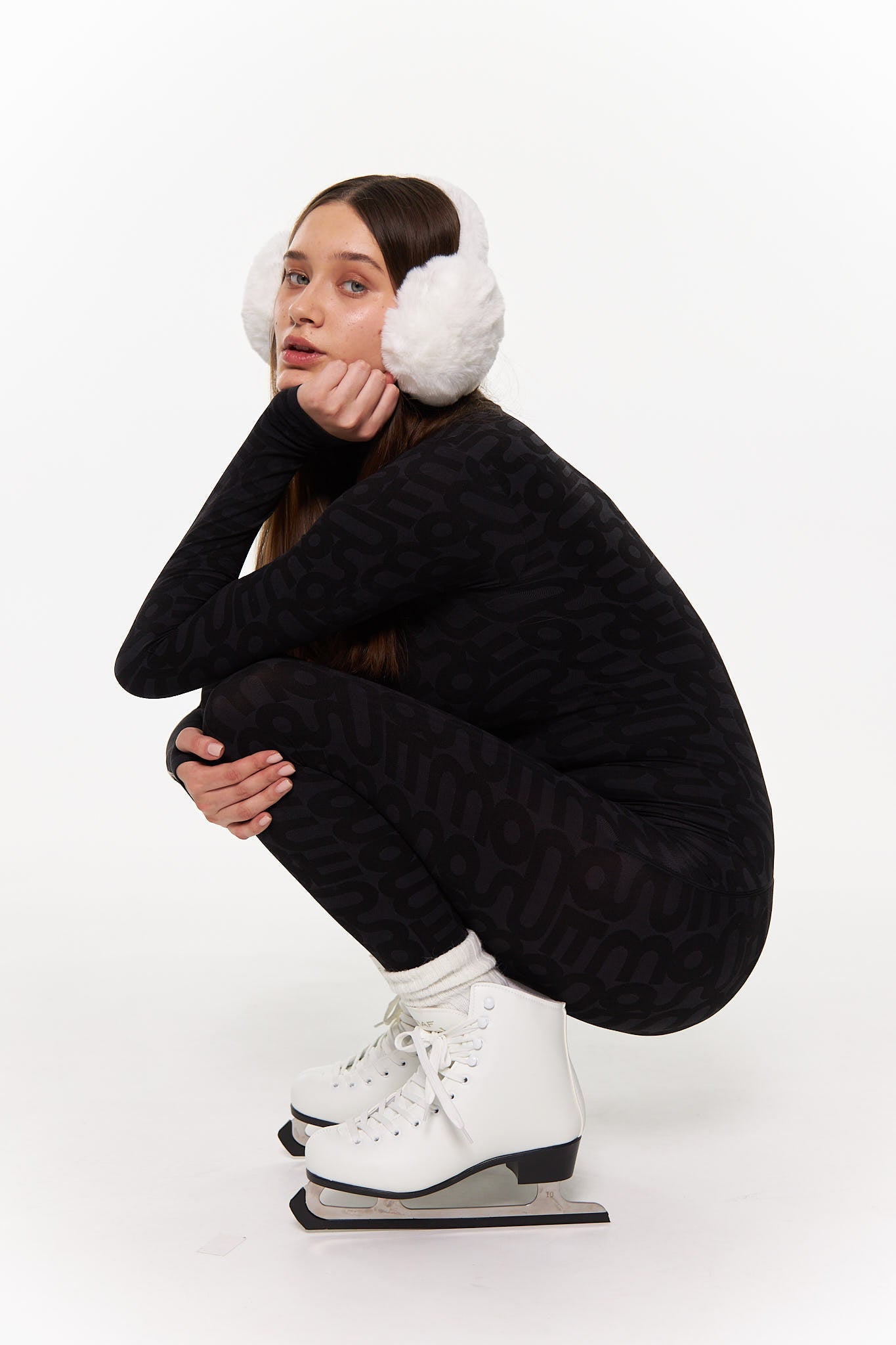 White Faux Fur Earmuffs - White / One Size - Earmuffs