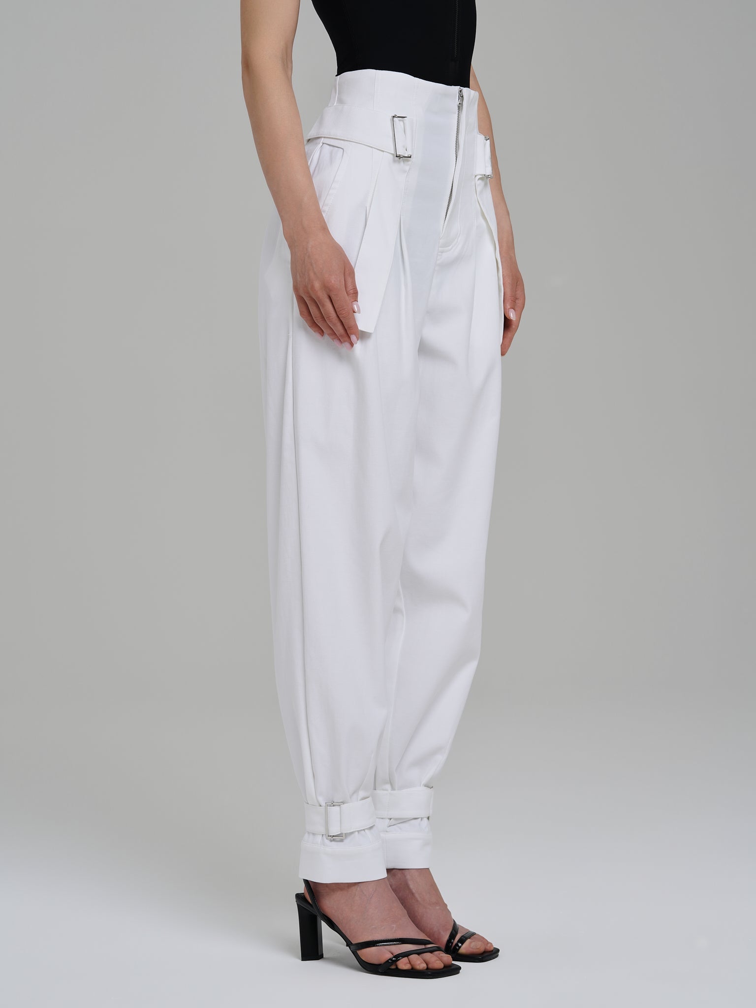 PANTS Banana White